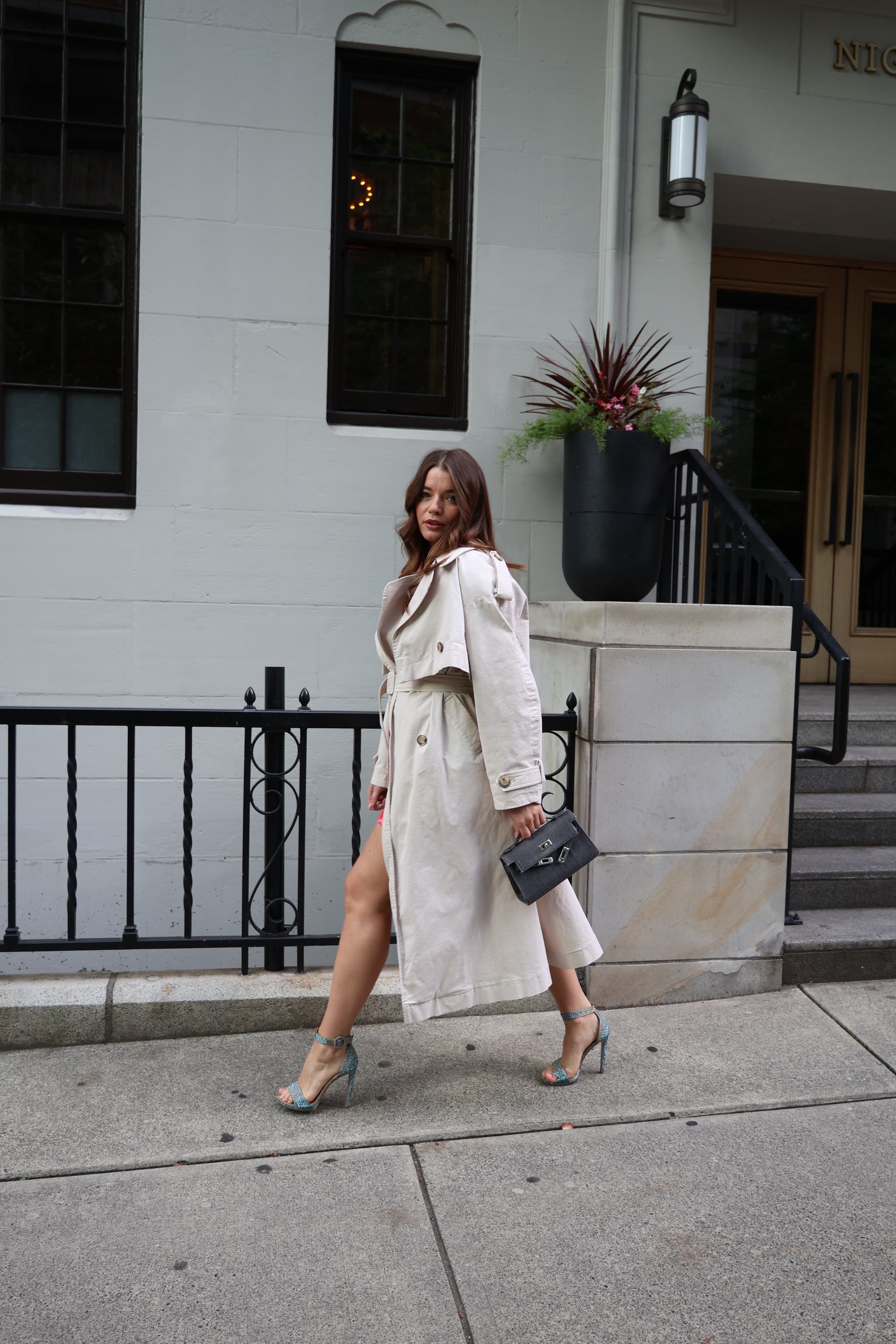 Walking confidently through the city — clear process from kickoff to measurable marketing results